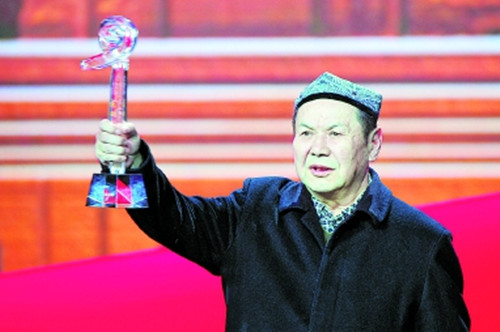 “新疆焦裕禄”当选感动中国年度人物